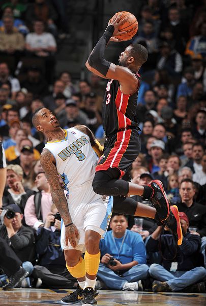 综合来看 综合来看