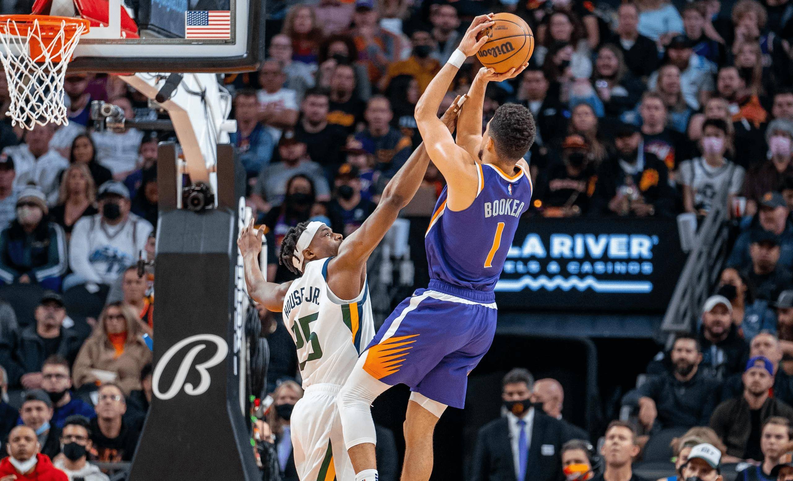 首钢签下的 首钢签下的