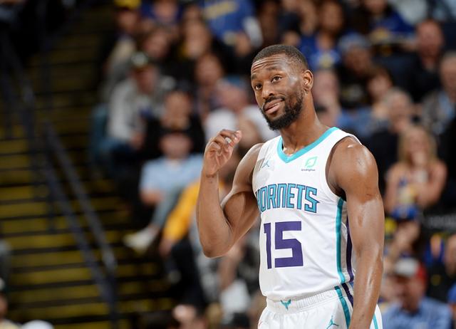 在主场比赛 在主场比赛